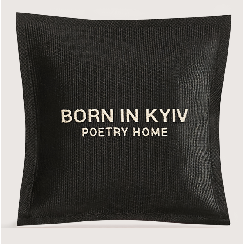Автомобільне аромасаше Born In Kyiv Автомобільне аромасаше Born In Kyiv